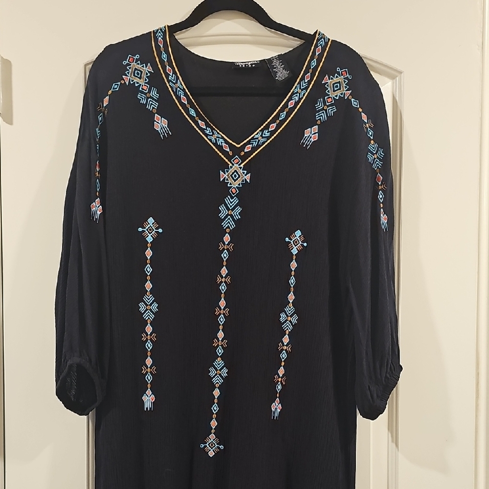 Embroidered Black Midi Dress